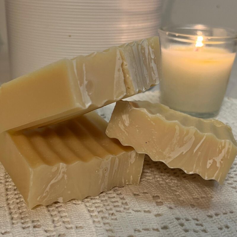 TALLOWMAR SEEPIDE KOMPLEKT: 3 x 125g käsitööseepi - Image 3